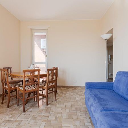 Milano - Roomy Apartment 300 M From M3 Affori Fn! Экстерьер фото