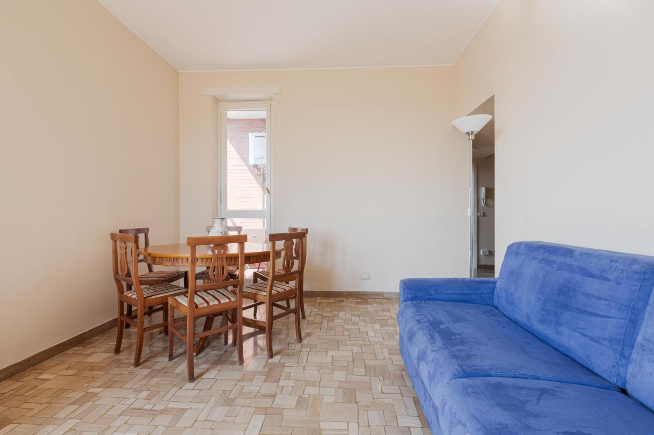Milano - Roomy Apartment 300 M From M3 Affori Fn! Экстерьер фото