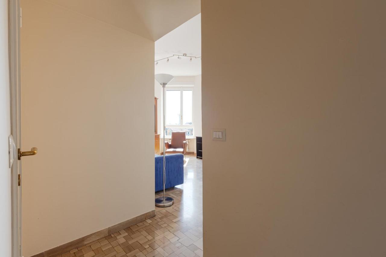 Milano - Roomy Apartment 300 M From M3 Affori Fn! Экстерьер фото